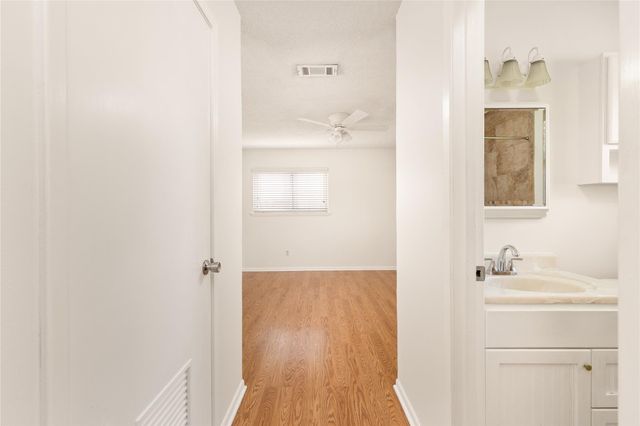 5803 Eureka DR, Austin, TX 78745