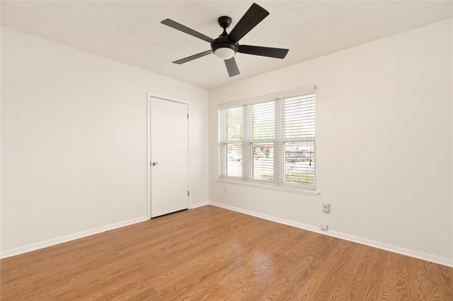 5803 Eureka DR, Austin, TX 78745