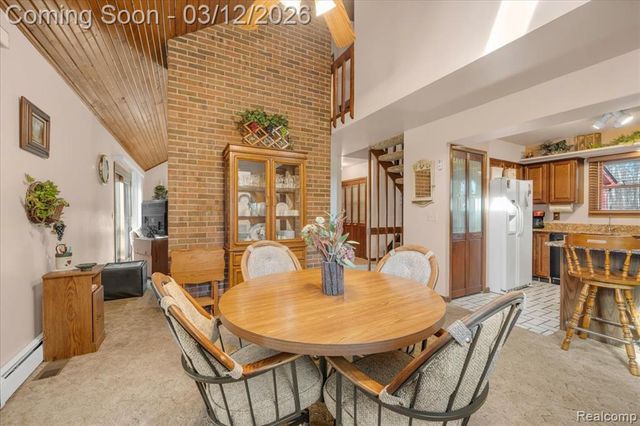 1351 Glen Oak Drive, Holly, MI 48442