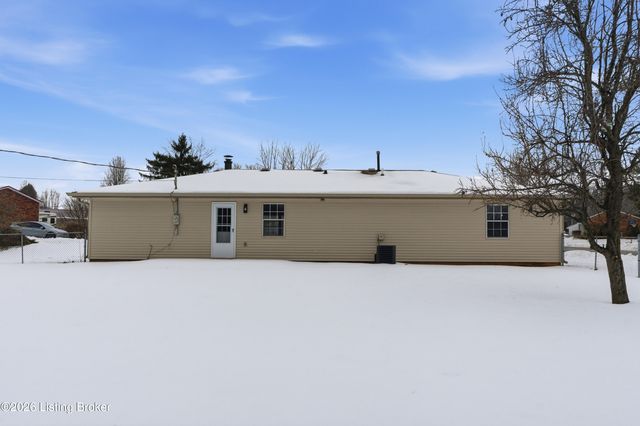 450 Pearman Ave, Radcliff, KY 40160