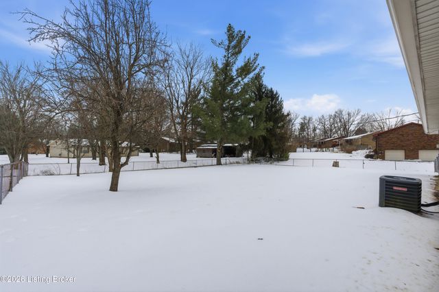 450 Pearman Ave, Radcliff, KY 40160