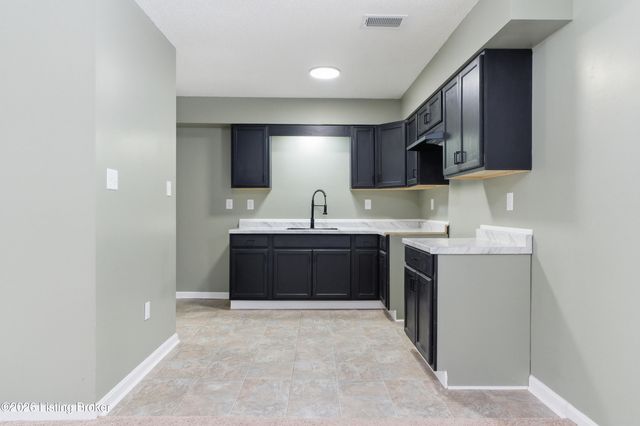 450 Pearman Ave, Radcliff, KY 40160