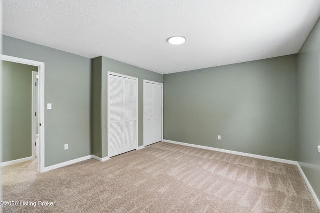 450 Pearman Ave, Radcliff, KY 40160