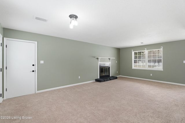 450 Pearman Ave, Radcliff, KY 40160