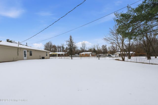 450 Pearman Ave, Radcliff, KY 40160