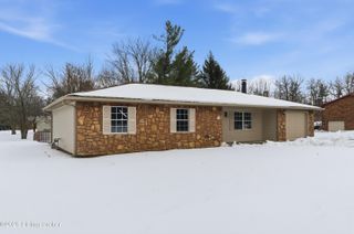 450 Pearman Ave, Radcliff, KY 40160