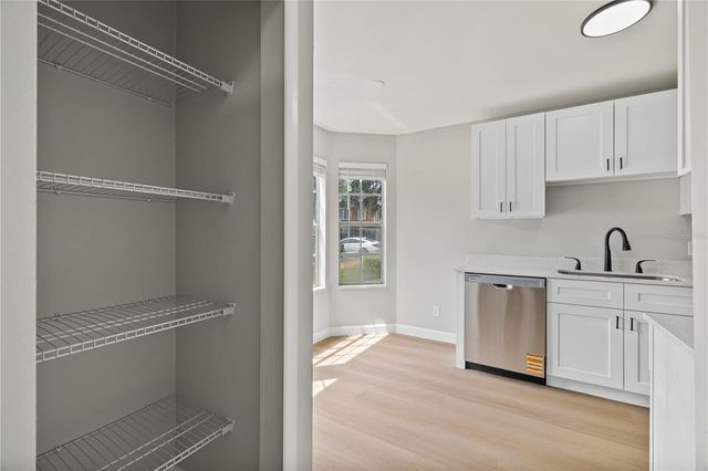 11757 WINDBOURNE CIRCLE, Orlando, FL 32837