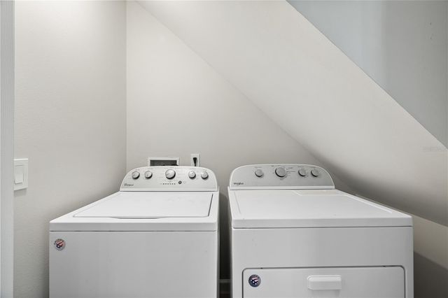 11757 WINDBOURNE CIRCLE, Orlando, FL 32837