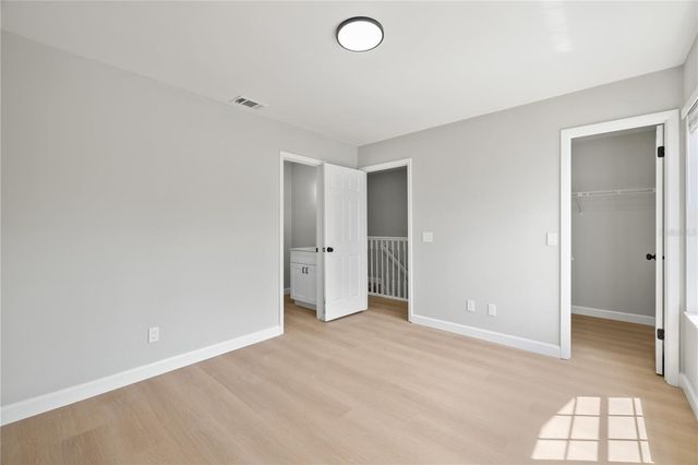 11757 WINDBOURNE CIRCLE, Orlando, FL 32837