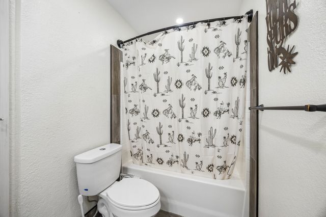 1730 Windswept Drive, Midlothian, TX 76065