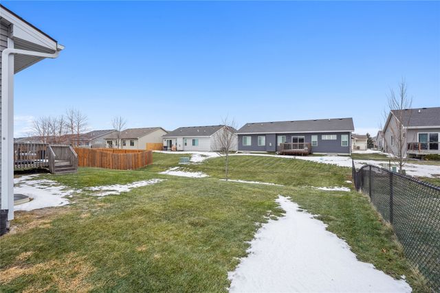 9772 Alderwood Drive, West Des Moines, IA 50266