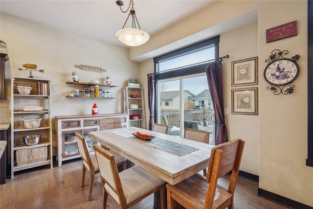 9772 Alderwood Drive, West Des Moines, IA 50266