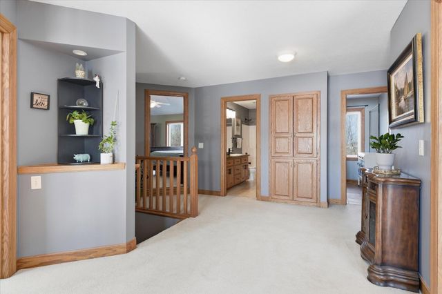 448 Singing Hills Drive SE, Lonsdale, MN 55046