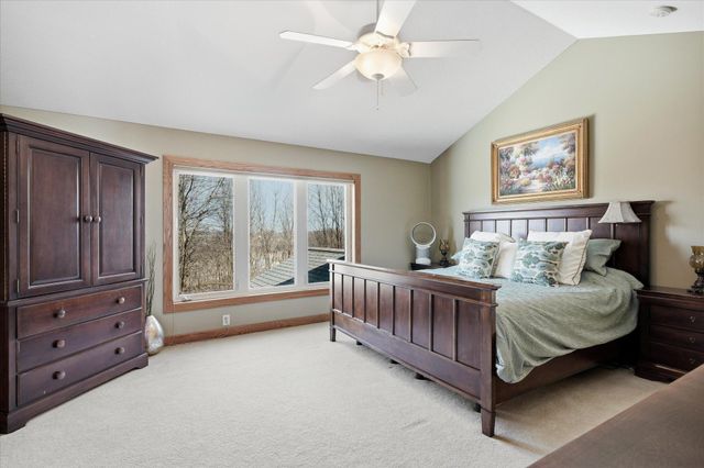 448 Singing Hills Drive SE, Lonsdale, MN 55046