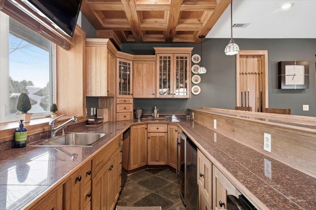 448 Singing Hills Drive SE, Lonsdale, MN 55046