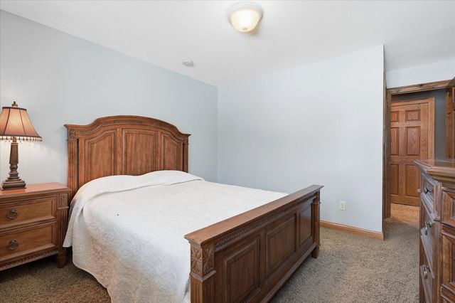 448 Singing Hills Drive SE, Lonsdale, MN 55046