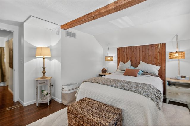 2090 Lake View Drive, Brooklyn, MI 49230