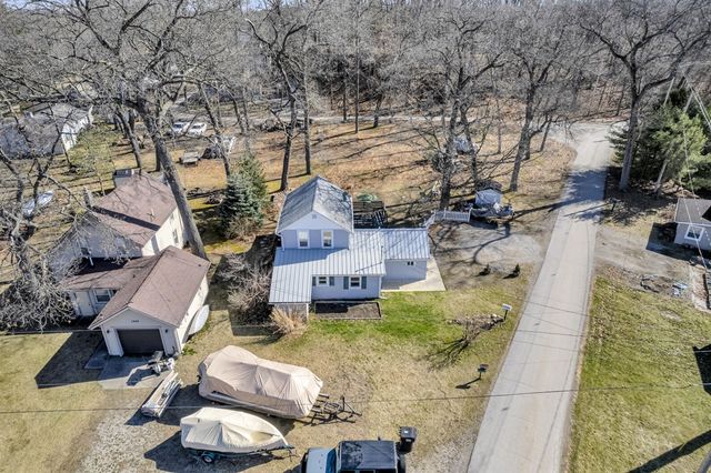 2090 Lake View Drive, Brooklyn, MI 49230