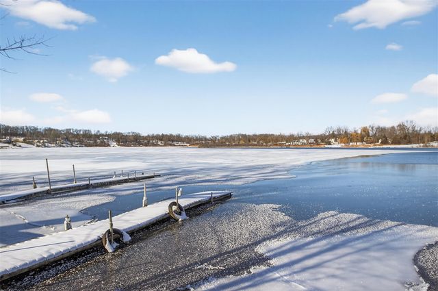 2090 Lake View Drive, Brooklyn, MI 49230