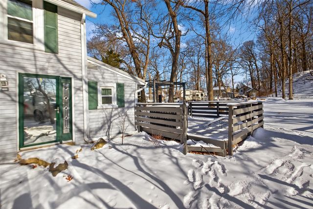 2090 Lake View Drive, Brooklyn, MI 49230