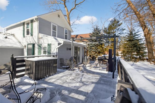 2090 Lake View Drive, Brooklyn, MI 49230