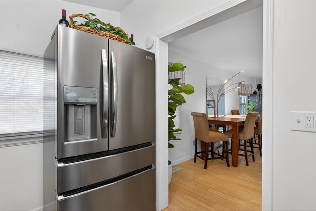 2090 Lake View Drive, Brooklyn, MI 49230