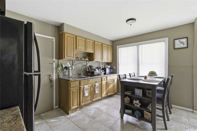 217-19 Valley Drive, Syracuse, NY 13207