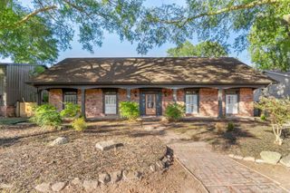 4517 Valley Brook Drive, North Little Rock, AR 72116