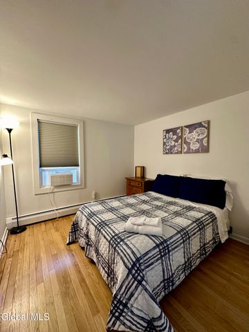 116 Tipple Rd, Ghent, NY 12075