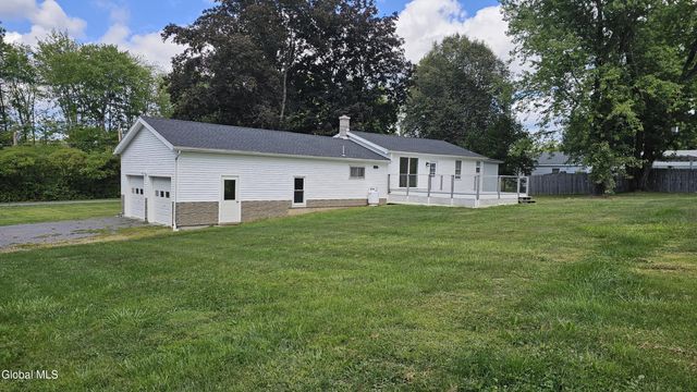116 Tipple Rd, Ghent, NY 12075