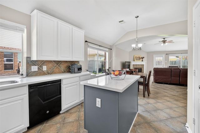 3210 Princess Bay Court, Pearland, TX 77584