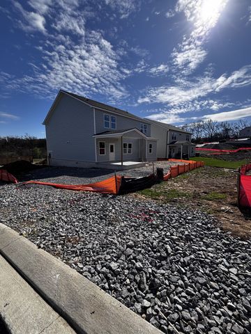 468 Jet Stream Dr, La Vergne, TN 37086