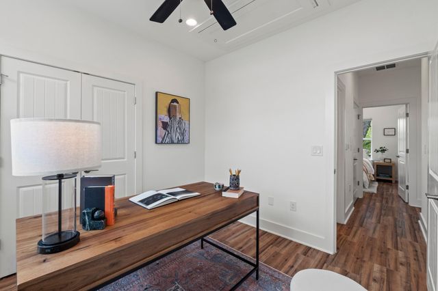 1112 Linden ST B, Austin, TX 78702