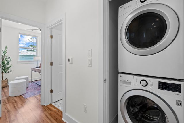 1112 Linden ST B, Austin, TX 78702