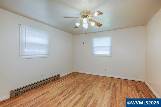 1120 8th St NW, Salem, OR 97304