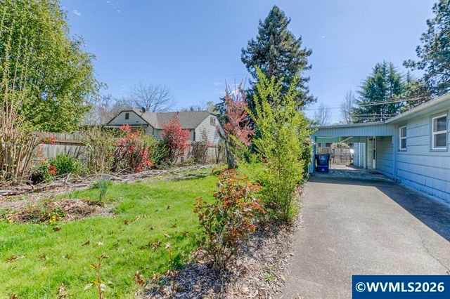 1120 8th St NW, Salem, OR 97304