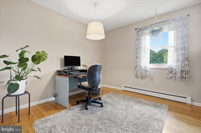2705 ANDREA DR, Allentown, PA 18103