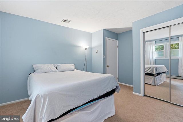 2705 ANDREA DR, Allentown, PA 18103