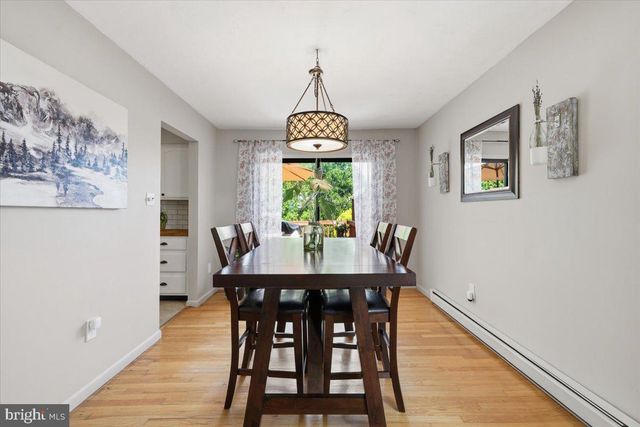 2705 ANDREA DR, Allentown, PA 18103