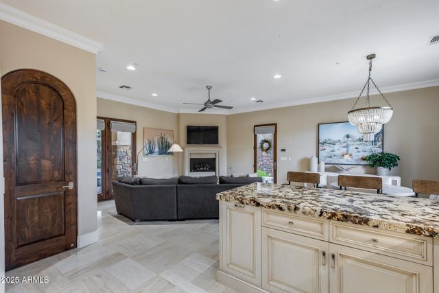 8065 W Expedition Way, Peoria, AZ 85383