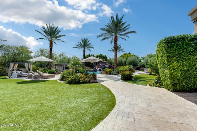 8065 W Expedition Way, Peoria, AZ 85383