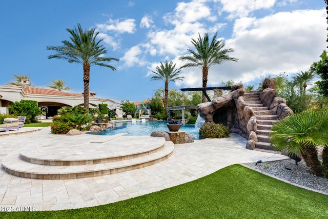 8065 W Expedition Way, Peoria, AZ 85383