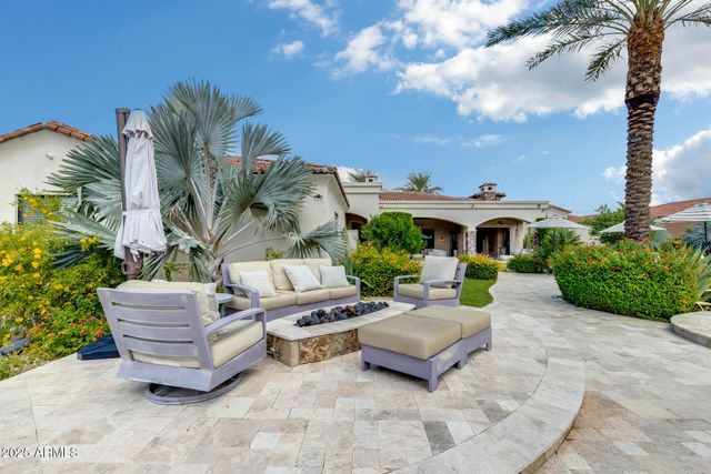 8065 W Expedition Way, Peoria, AZ 85383