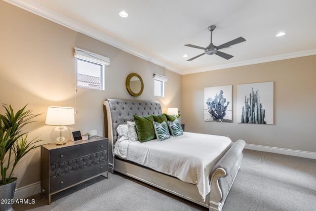 8065 W Expedition Way, Peoria, AZ 85383