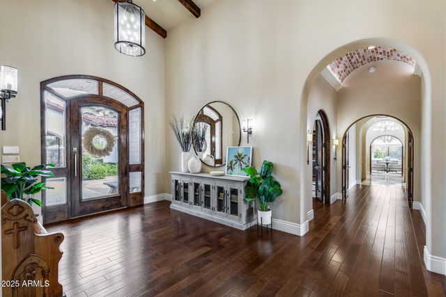 8065 W Expedition Way, Peoria, AZ 85383