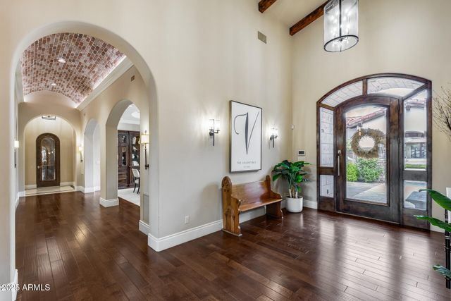 8065 W Expedition Way, Peoria, AZ 85383