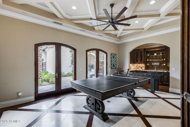 8065 W Expedition Way, Peoria, AZ 85383