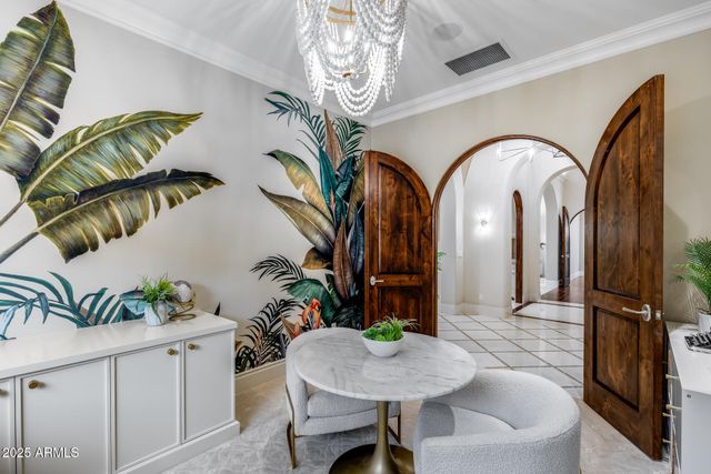 8065 W Expedition Way, Peoria, AZ 85383