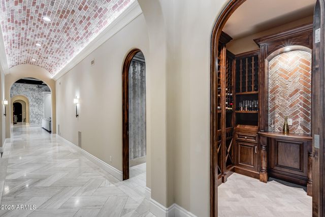 8065 W Expedition Way, Peoria, AZ 85383