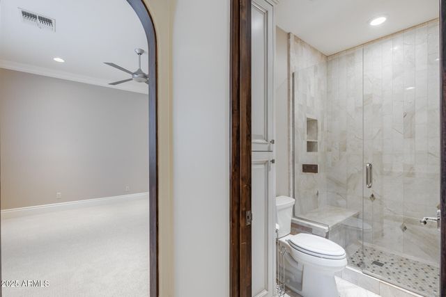 8065 W Expedition Way, Peoria, AZ 85383